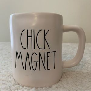 BNWT Rae Dunn White CHICK MAGNET Mug